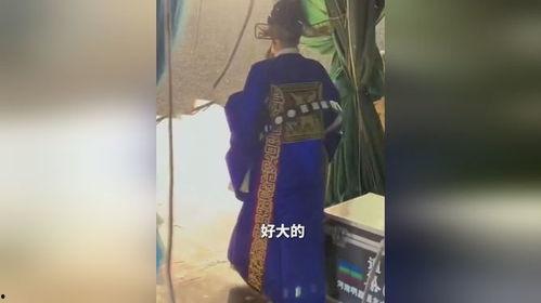 血溅海滩在线观看剧风,生死较量，复仇之路  第3张