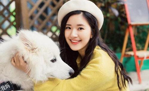 圈内爆料赵露思异性缘,神秘恋情引热议